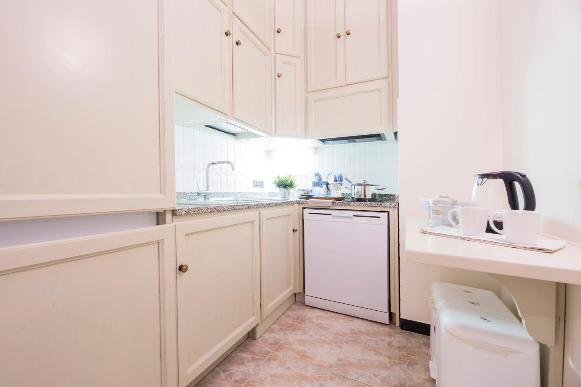 Casaviva - Elegant Bilo With Shared Pool In Nervi Appartement *