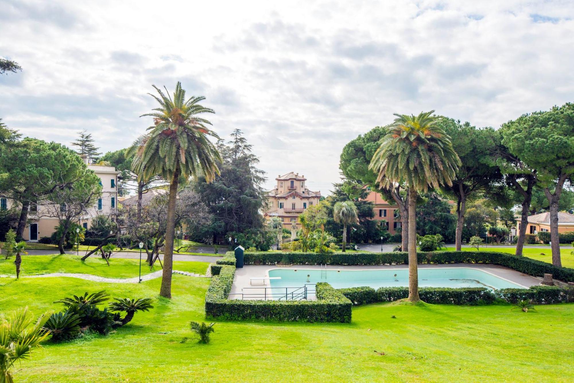 Casaviva - Elegant Bilo With Shared Pool In Nervi Appartement